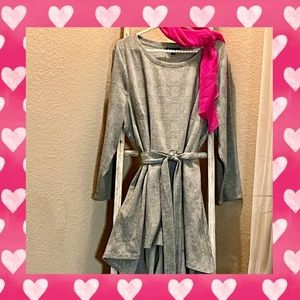 Lane Bryant High/Low Top Houndstooth Print Size 18/20